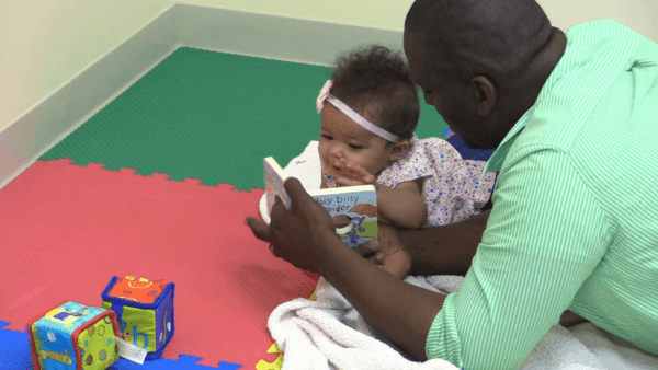 mom_and_dad_reading