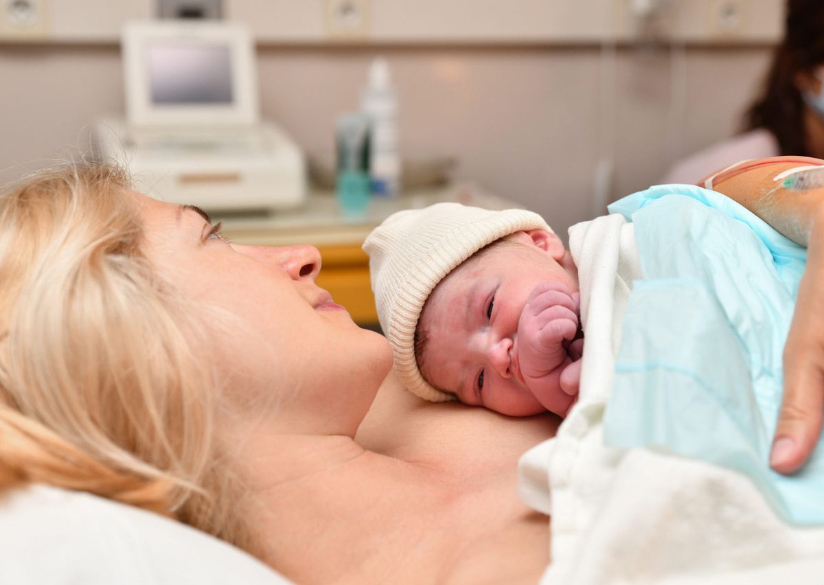 Skin to skin contact between Mom and Baby