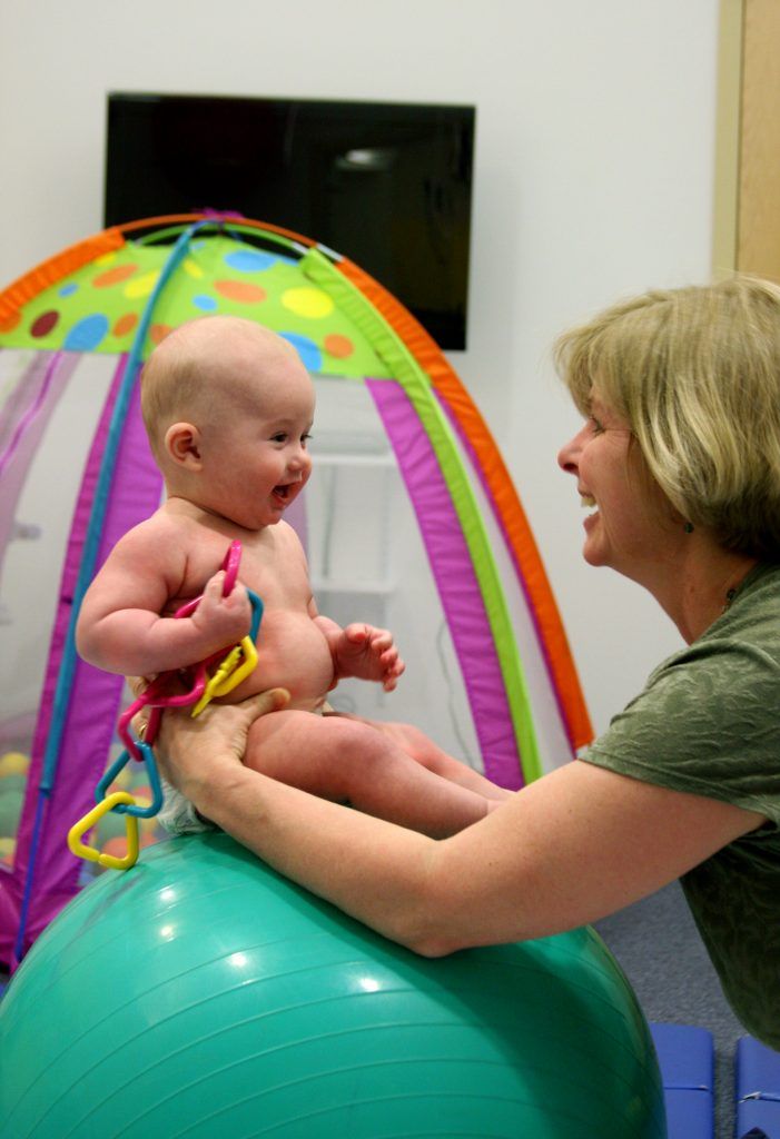 A pediatric physical therapist can help with baby development