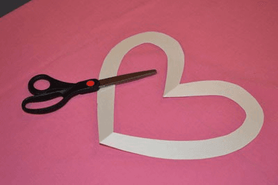 Cutting is an important activity while making arts and crafts for fine motor skills development