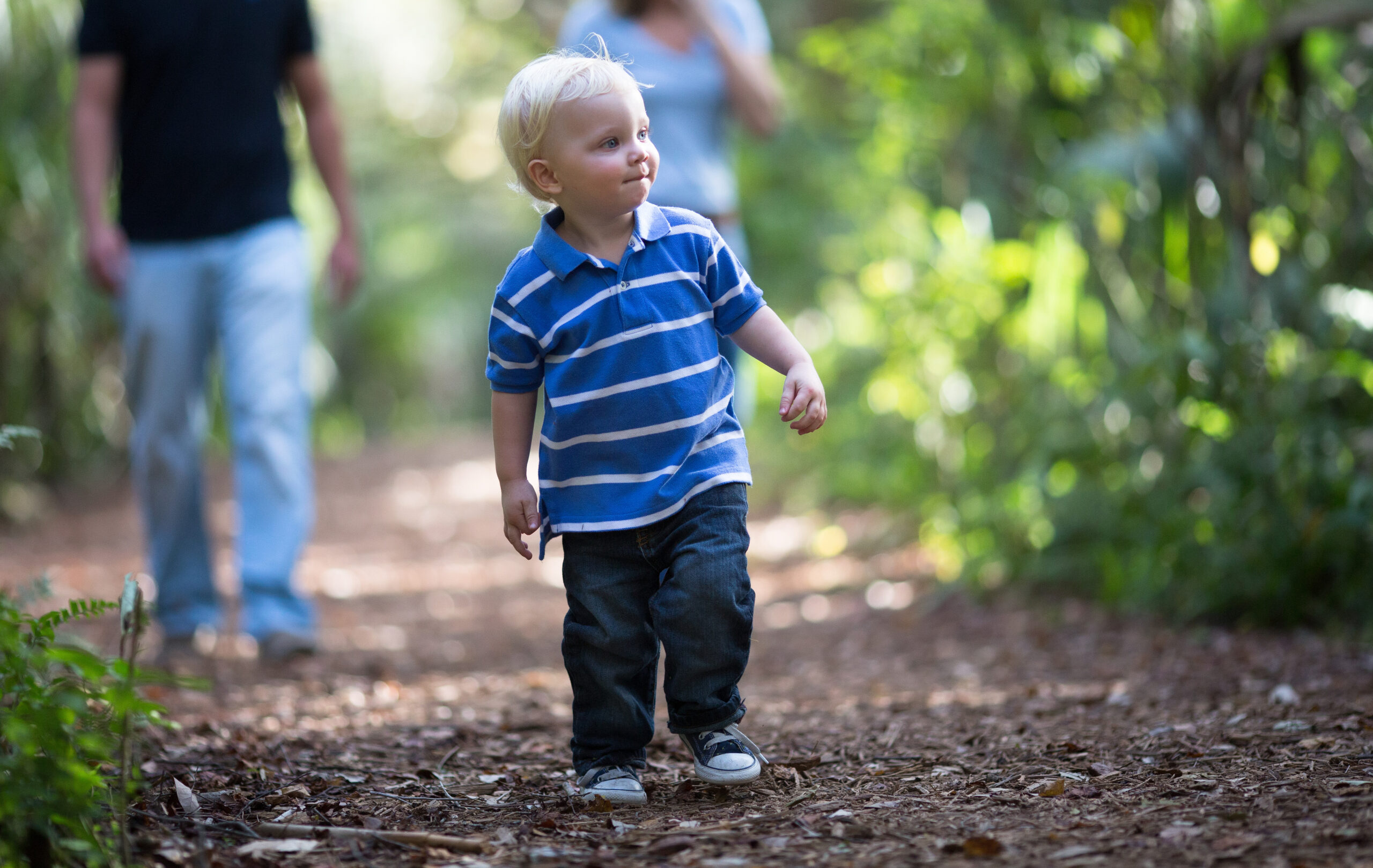 Taking a hike with the family can be a really fun fall weekend activity for the family