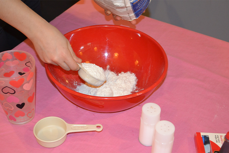 Mix flour and salt in a bowl for DIY putty