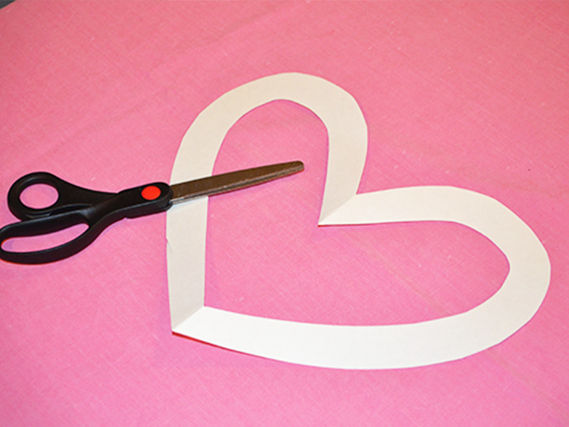 Cutting is an important activity while making arts and crafts for fine motor skills development