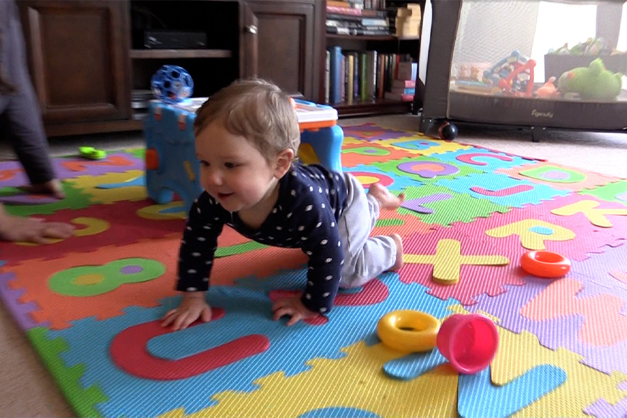 Baby Crawling Movement2